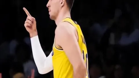 大乐透期号专家质合分析推荐前区十码奇效逆转